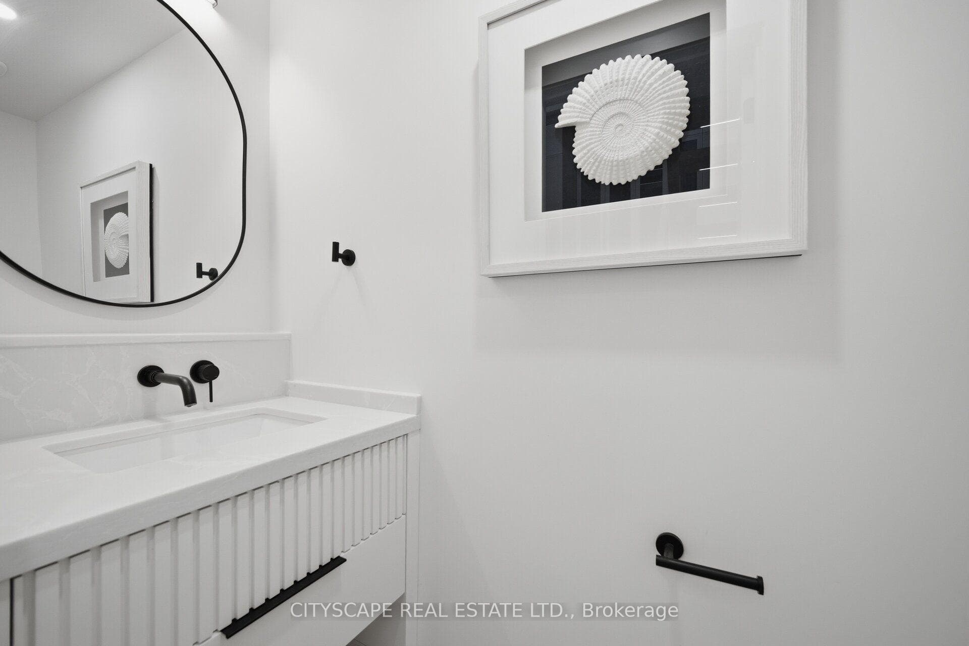 10B Holmstead Avenue photo 19