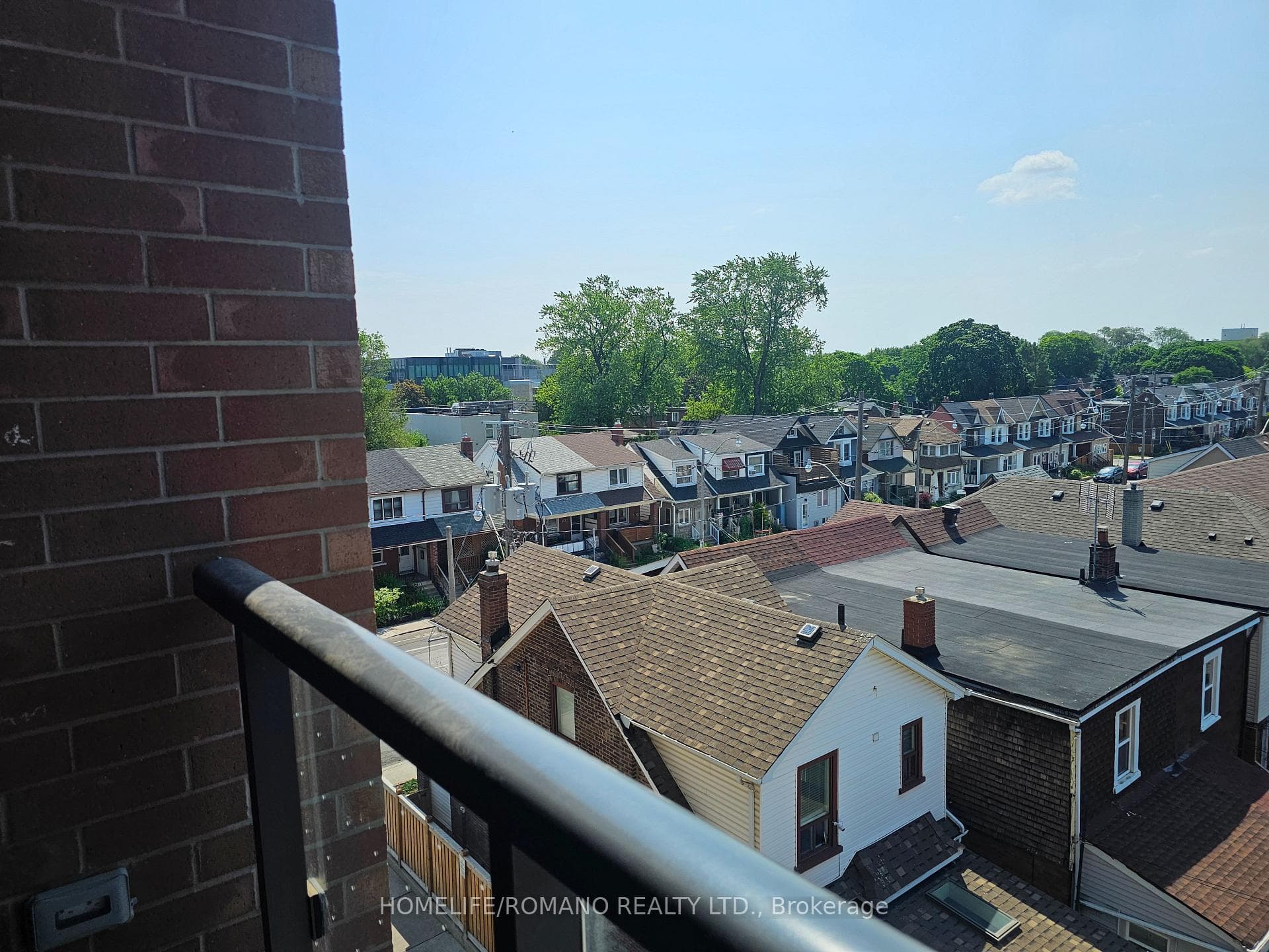 630 Greenwood Avenue Unit 402 photo 4