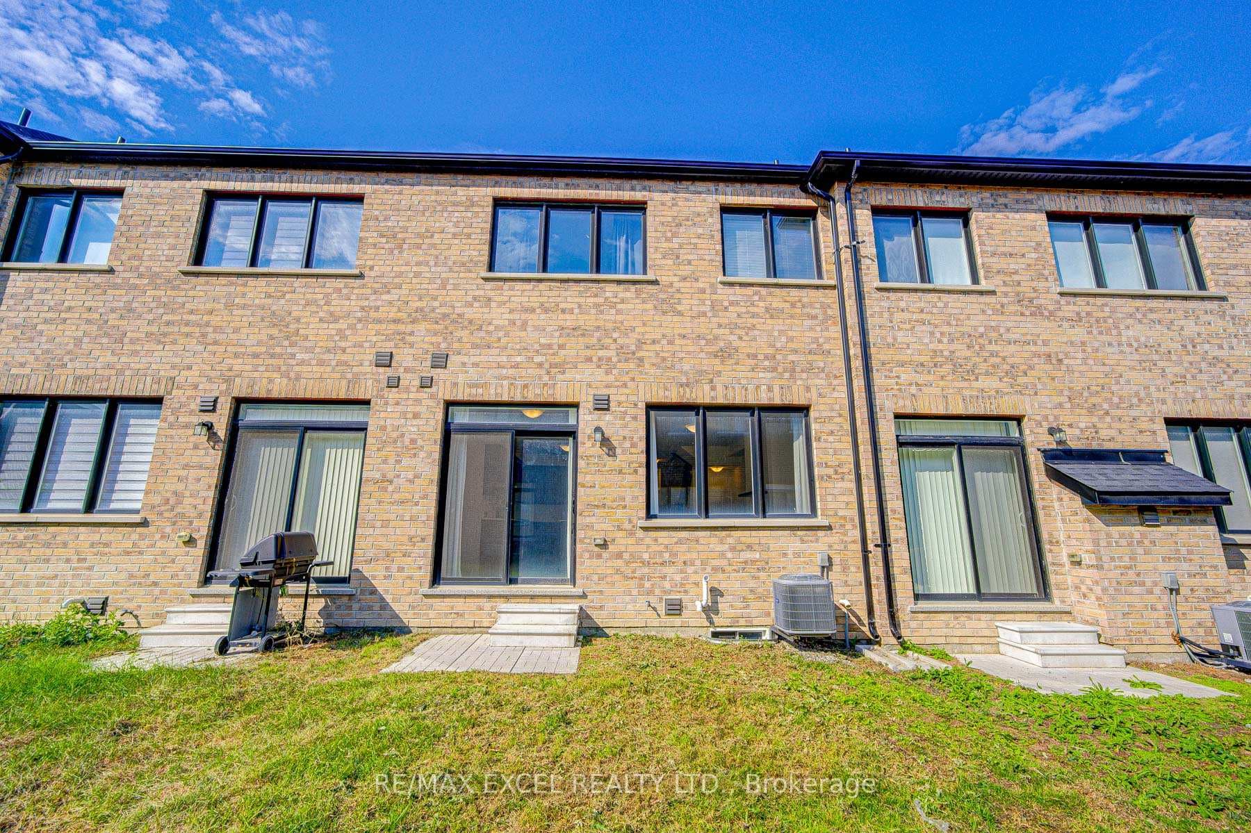 31 Mallery Street photo 35