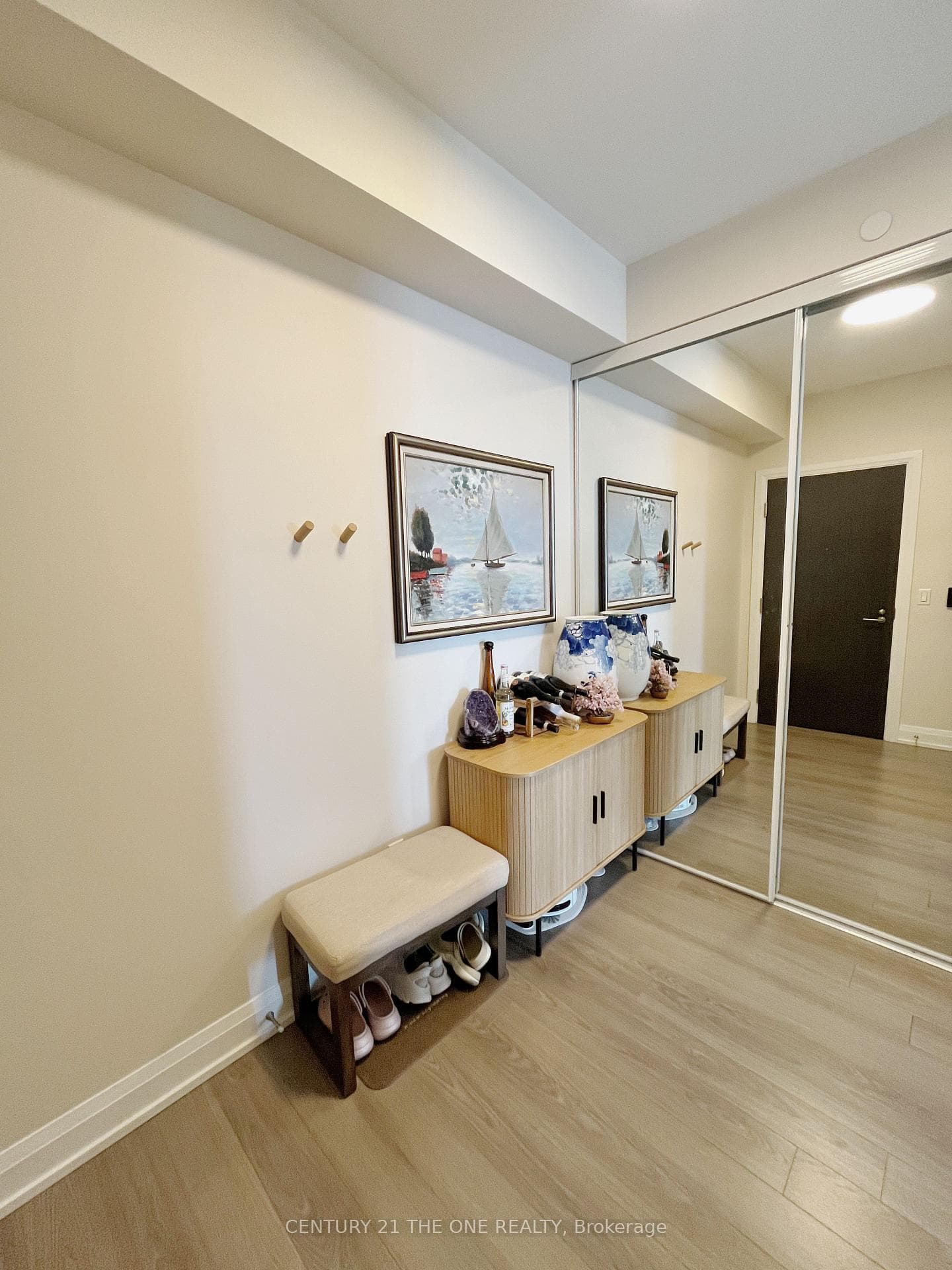 18 Graydon Hall Drive Unit 2501 photo 7