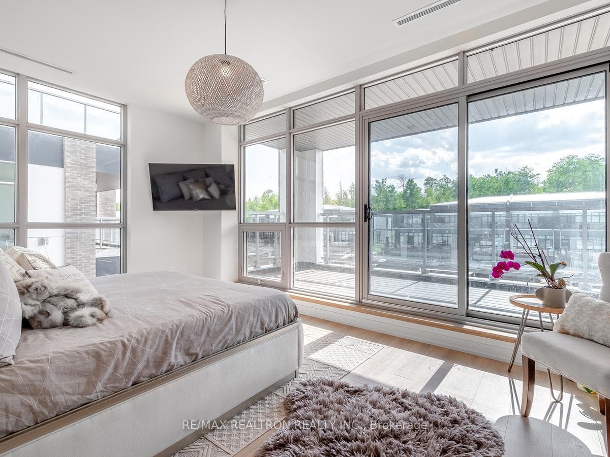 MASTER WITH BALCONY