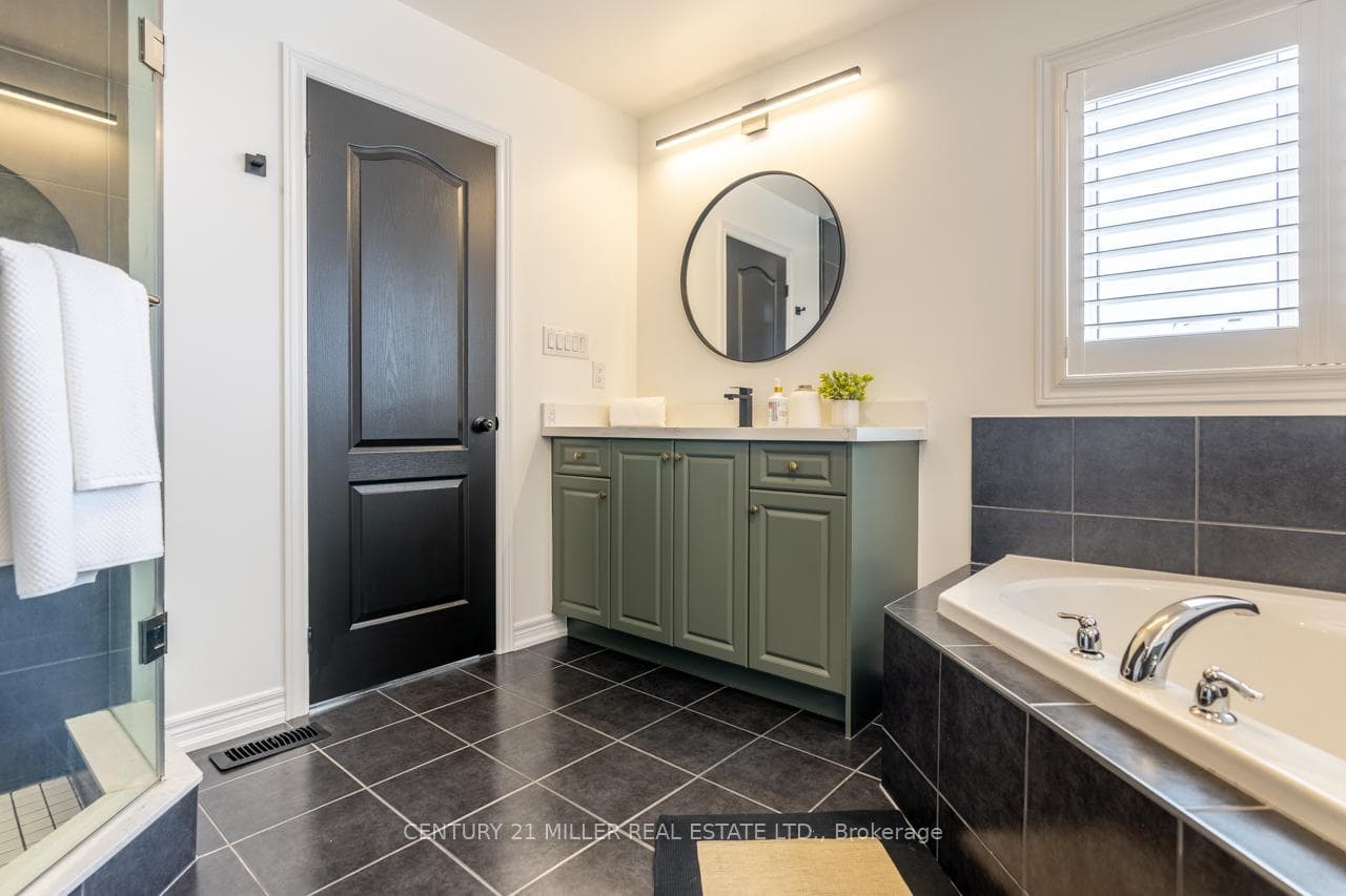 430 Harkin Place photo 23