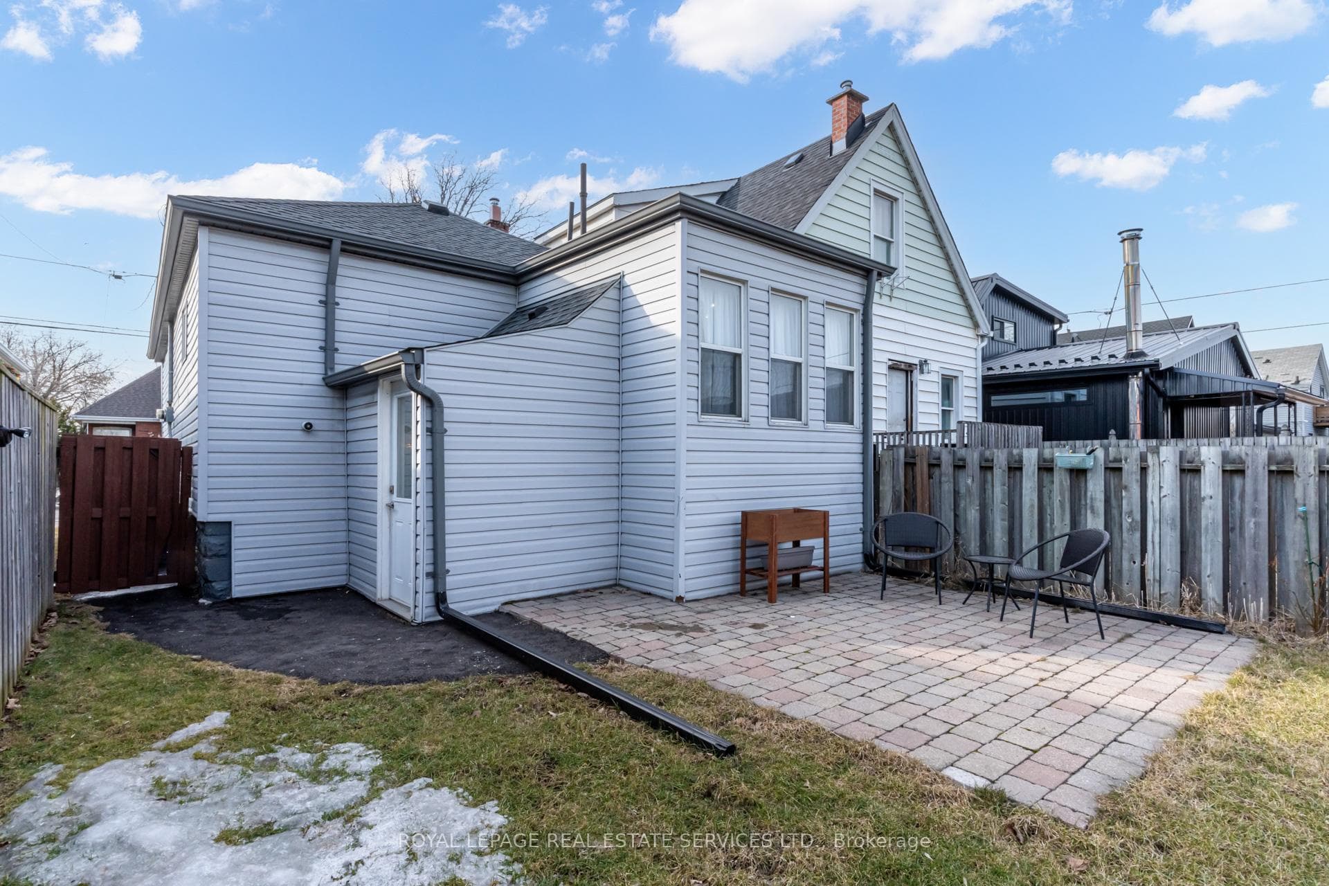 36 Harmony Avenue photo 37