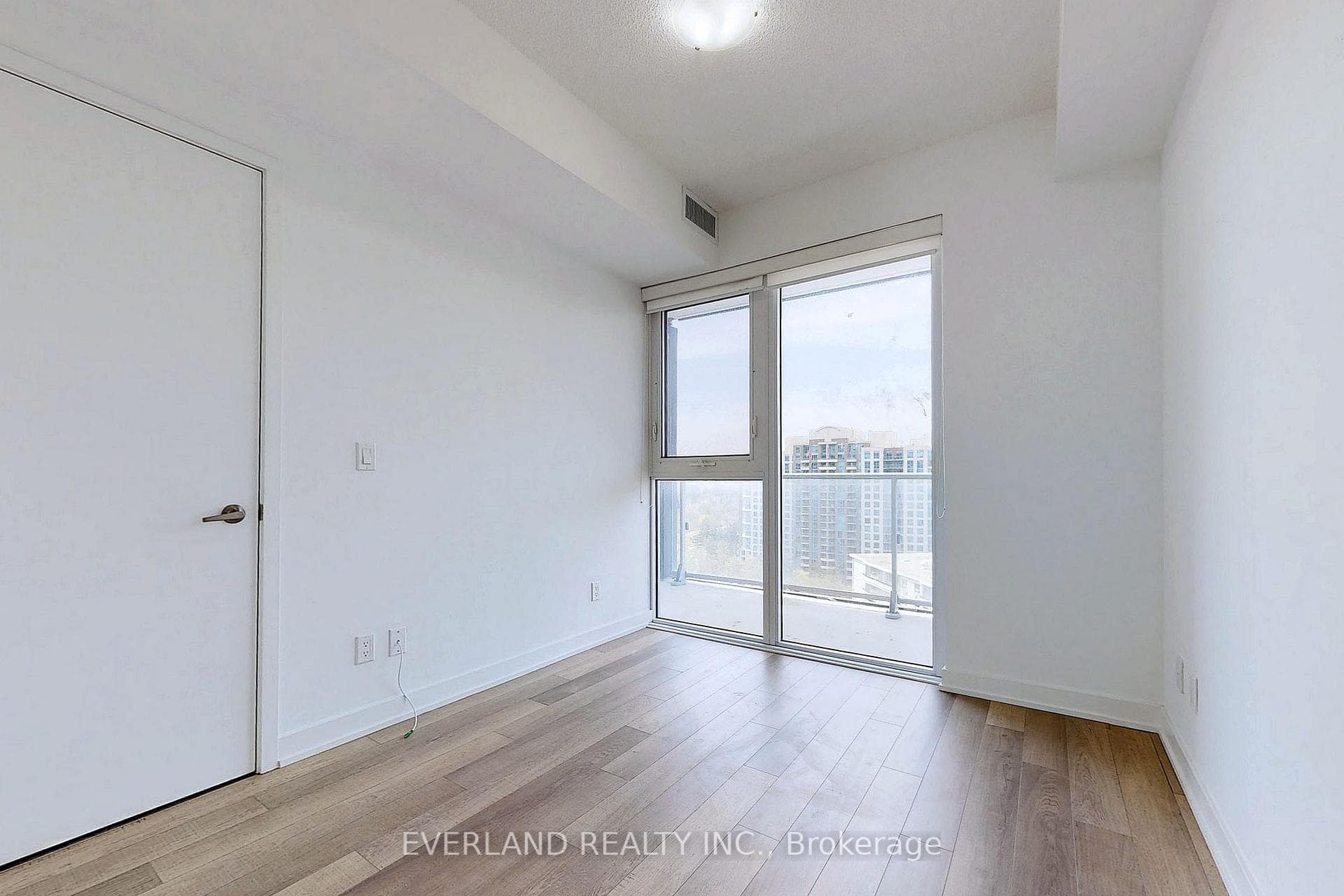 5180 Yonge Street Unit 1111 photo 18