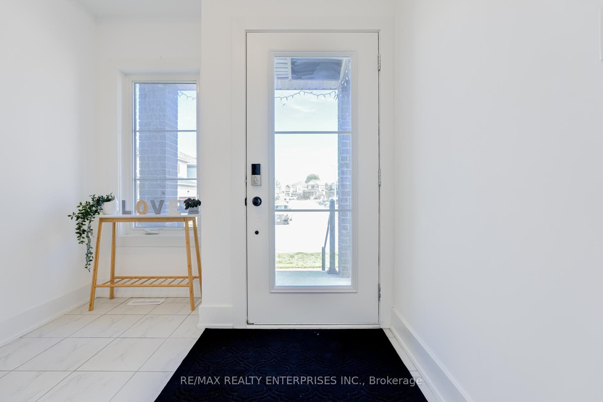 61 Wheatfield Road photo 2