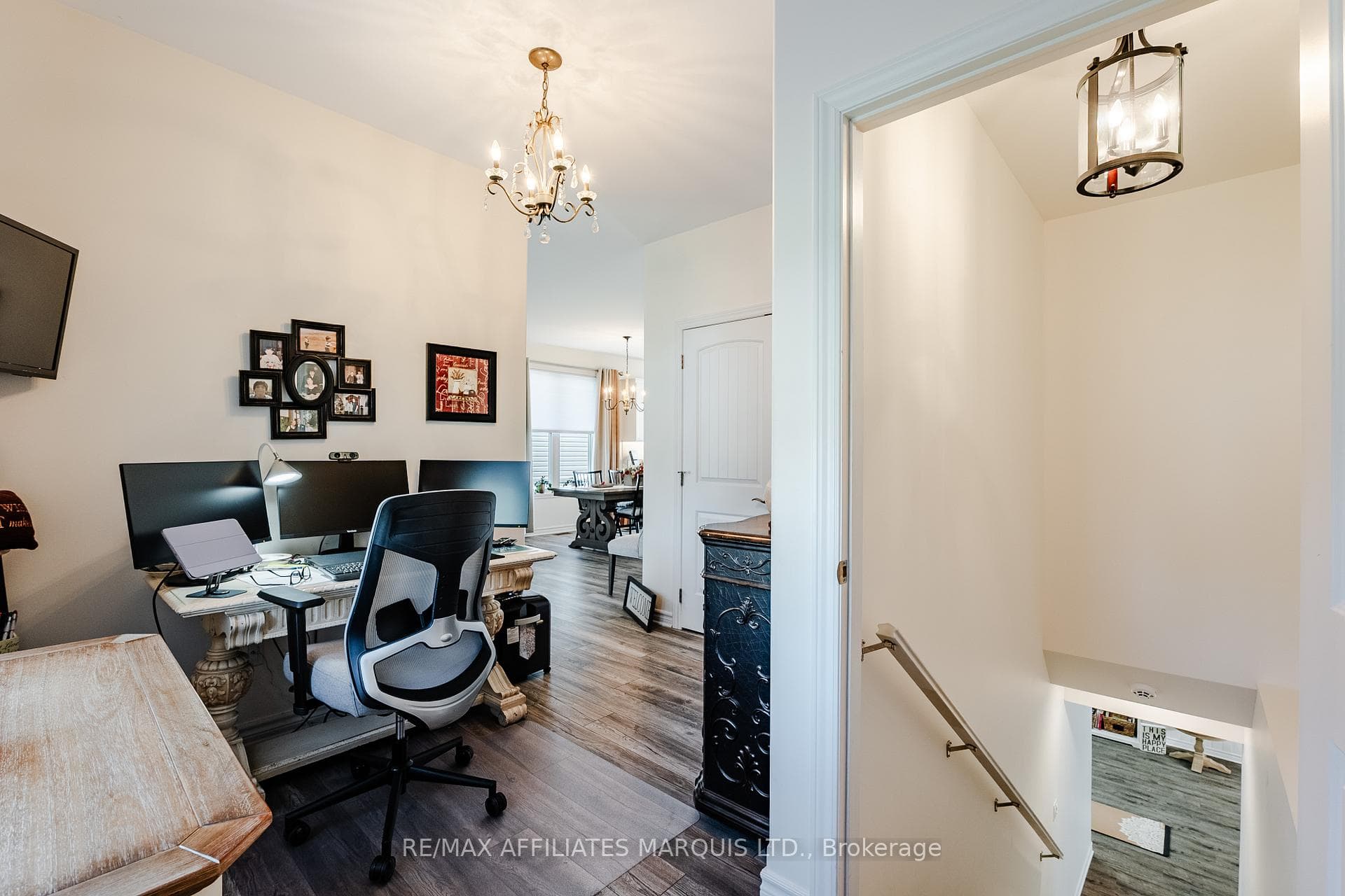 37 Eleanor Drive photo 7