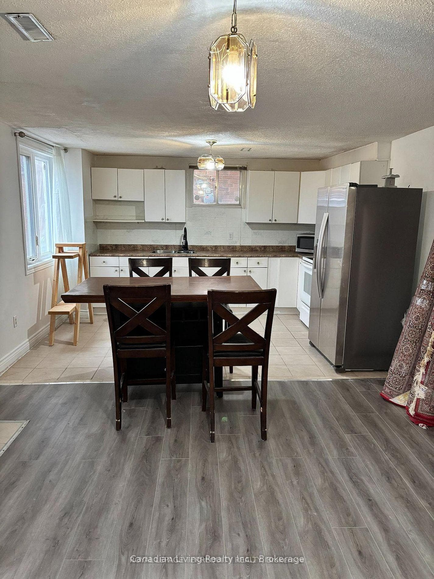 19 Cygnus Drive photo 3