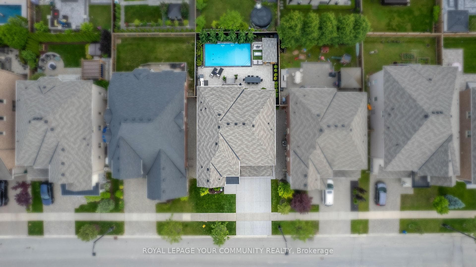 45 Woodgate Pines Drive photo 38