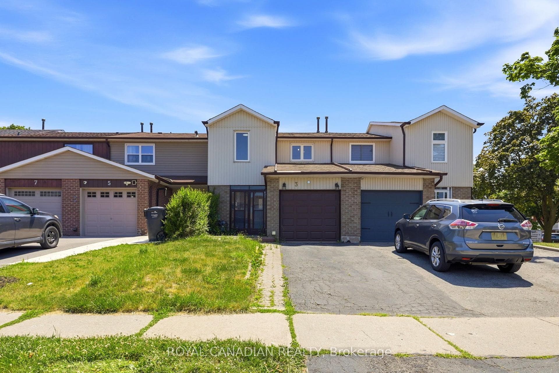 3 Gilmore Drive photo 2