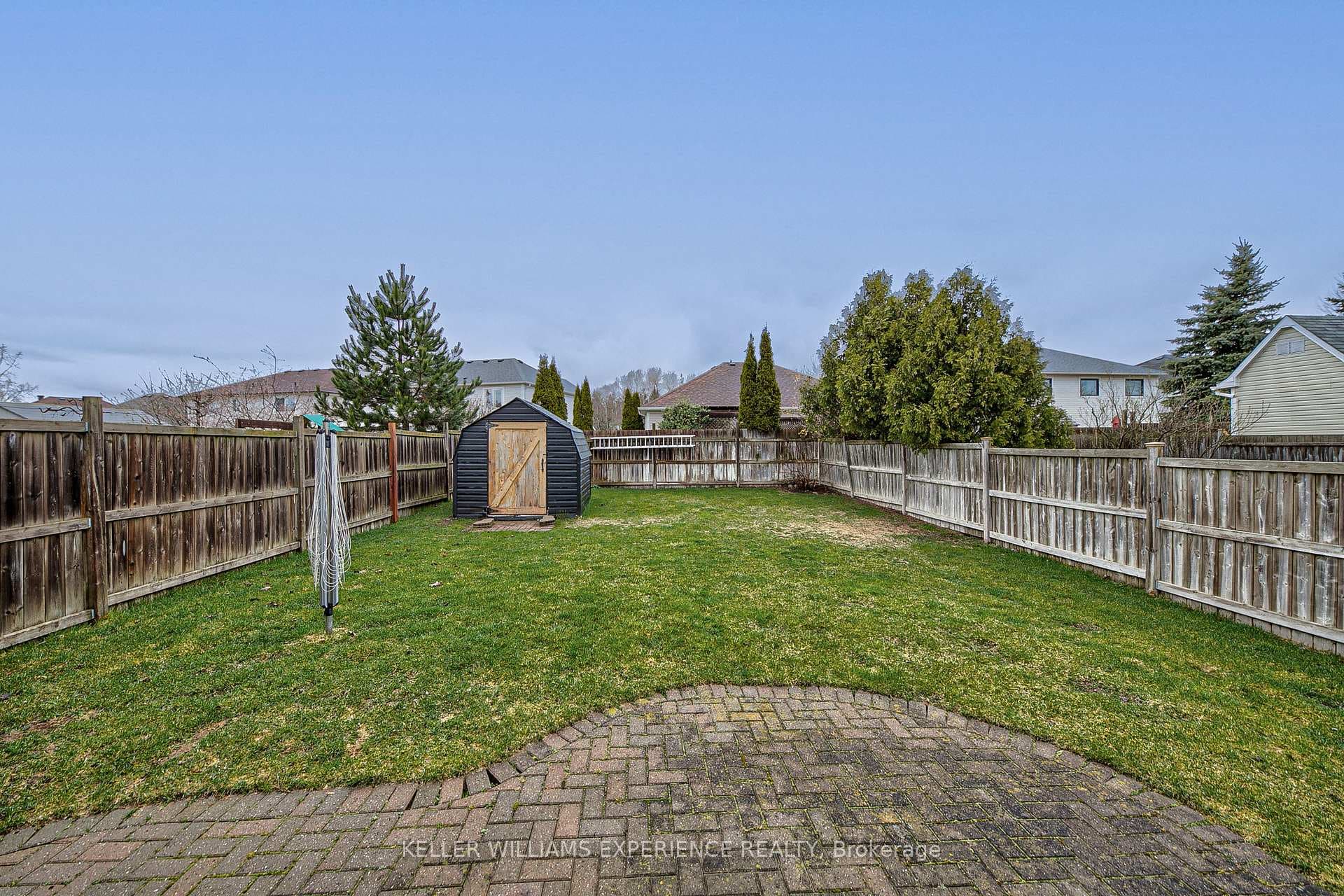 26 TRUAX Crescent photo 39