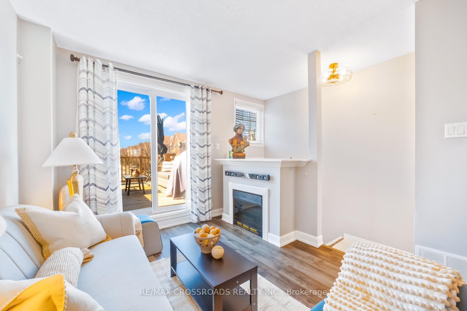 2 Hedge End Road Unit 18 photo 9