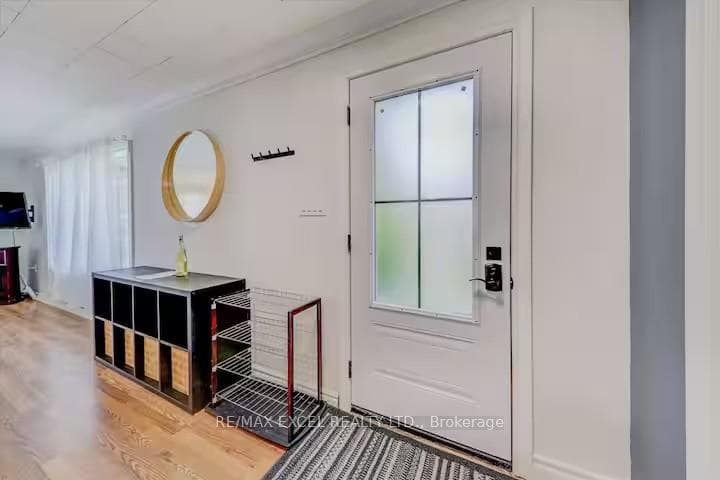 34 Hargrave Road photo 8