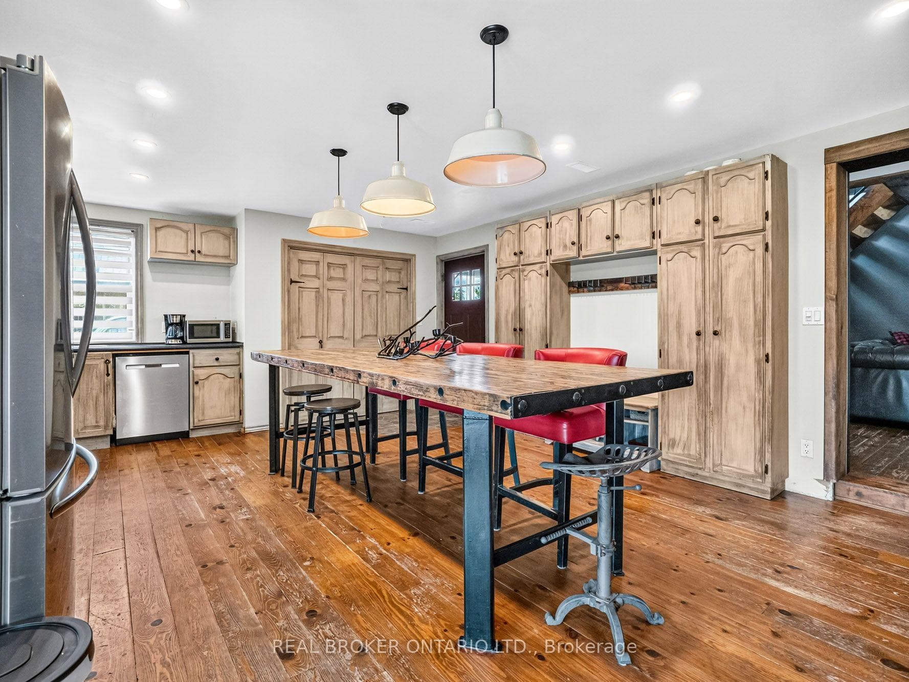 118 River Road photo 8
