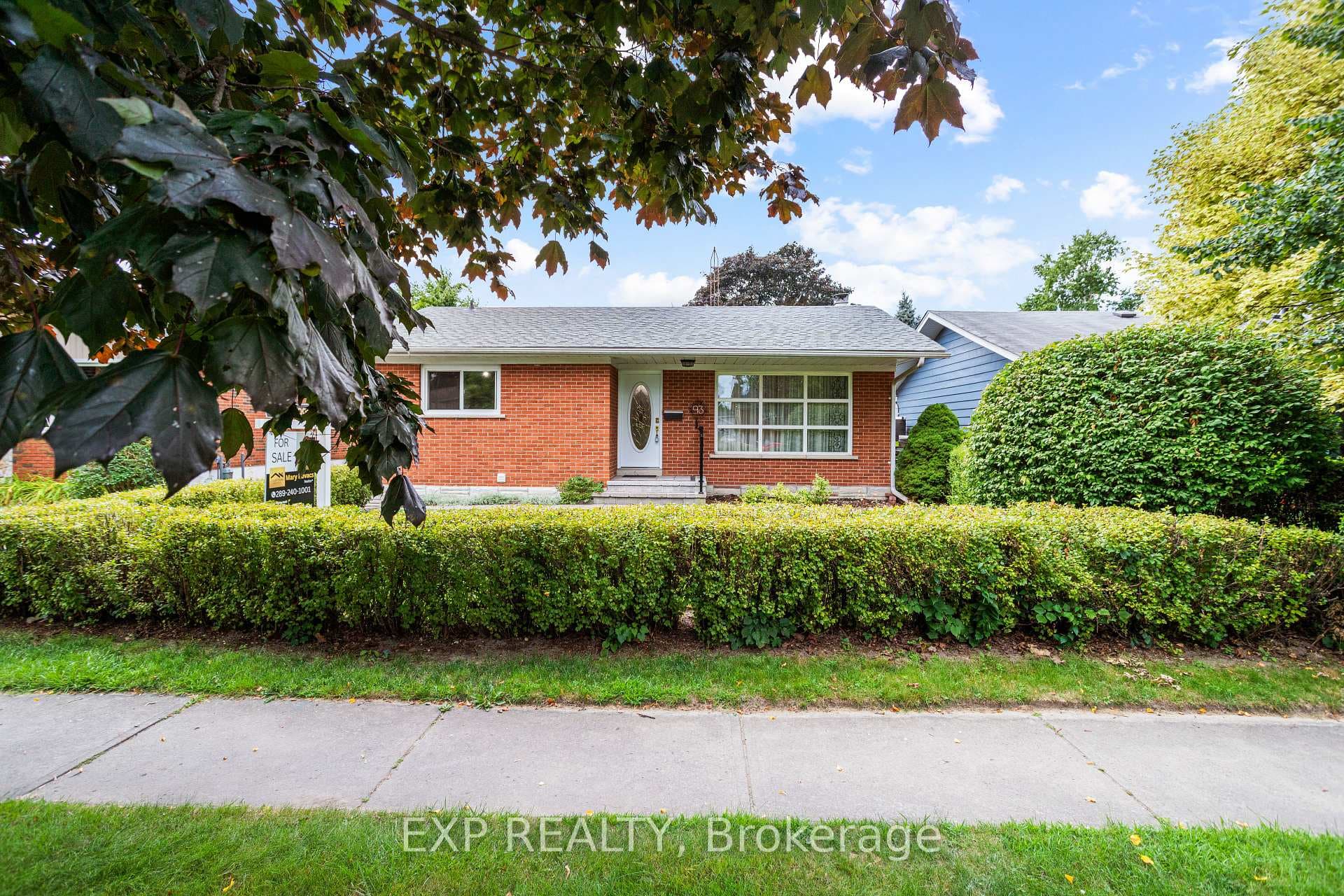 93 Clements Road photo 2