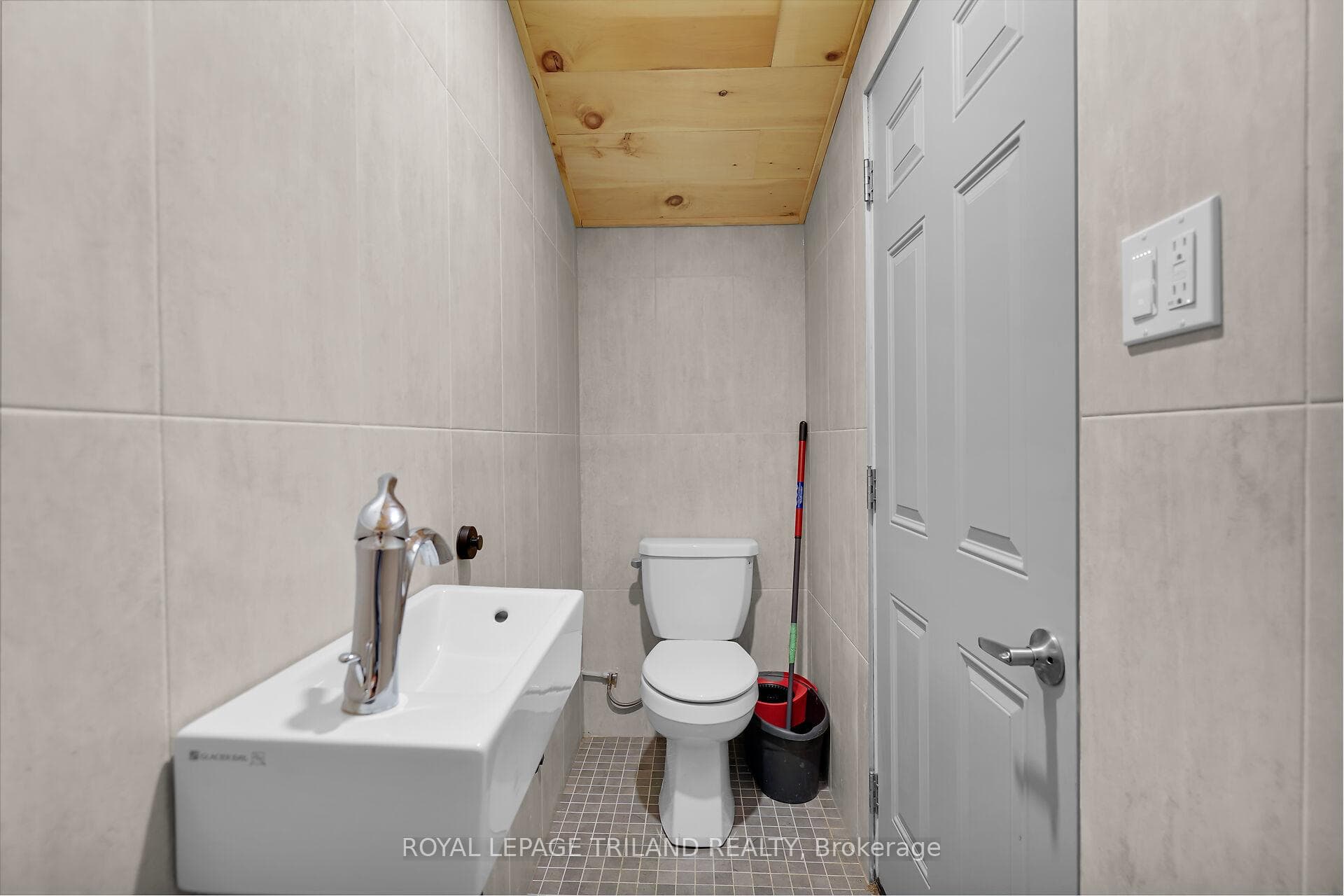 62 Crestview Drive photo 47