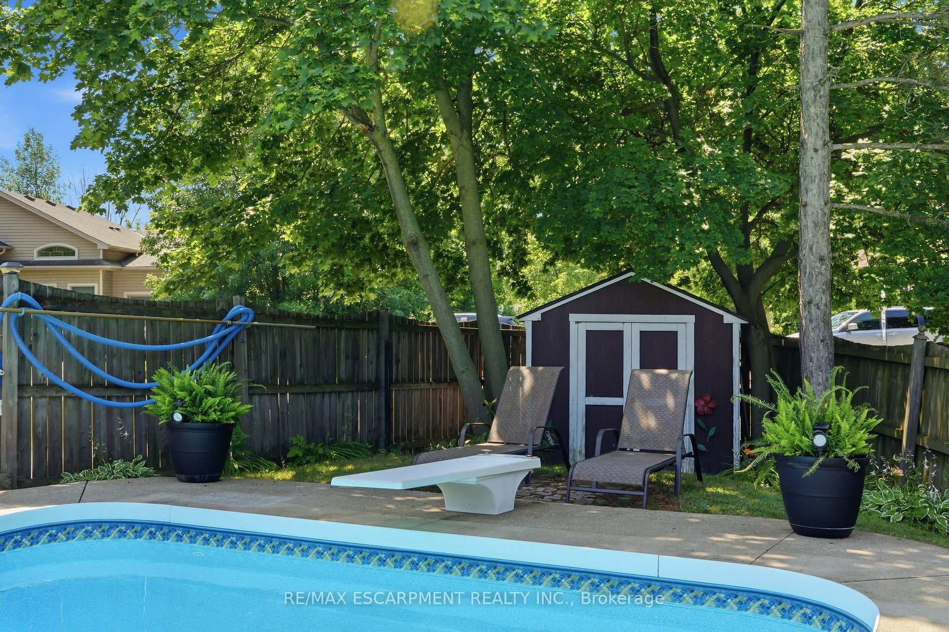 Pool shed