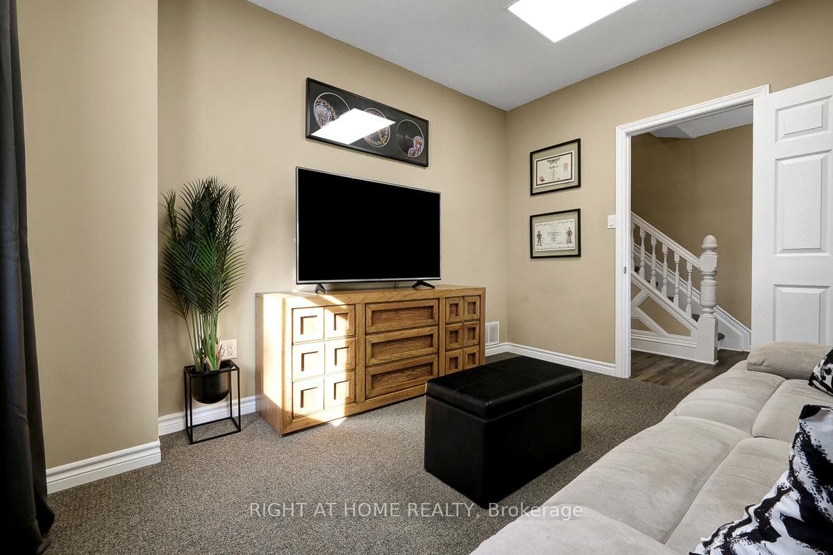 3698 Carp Road photo 8