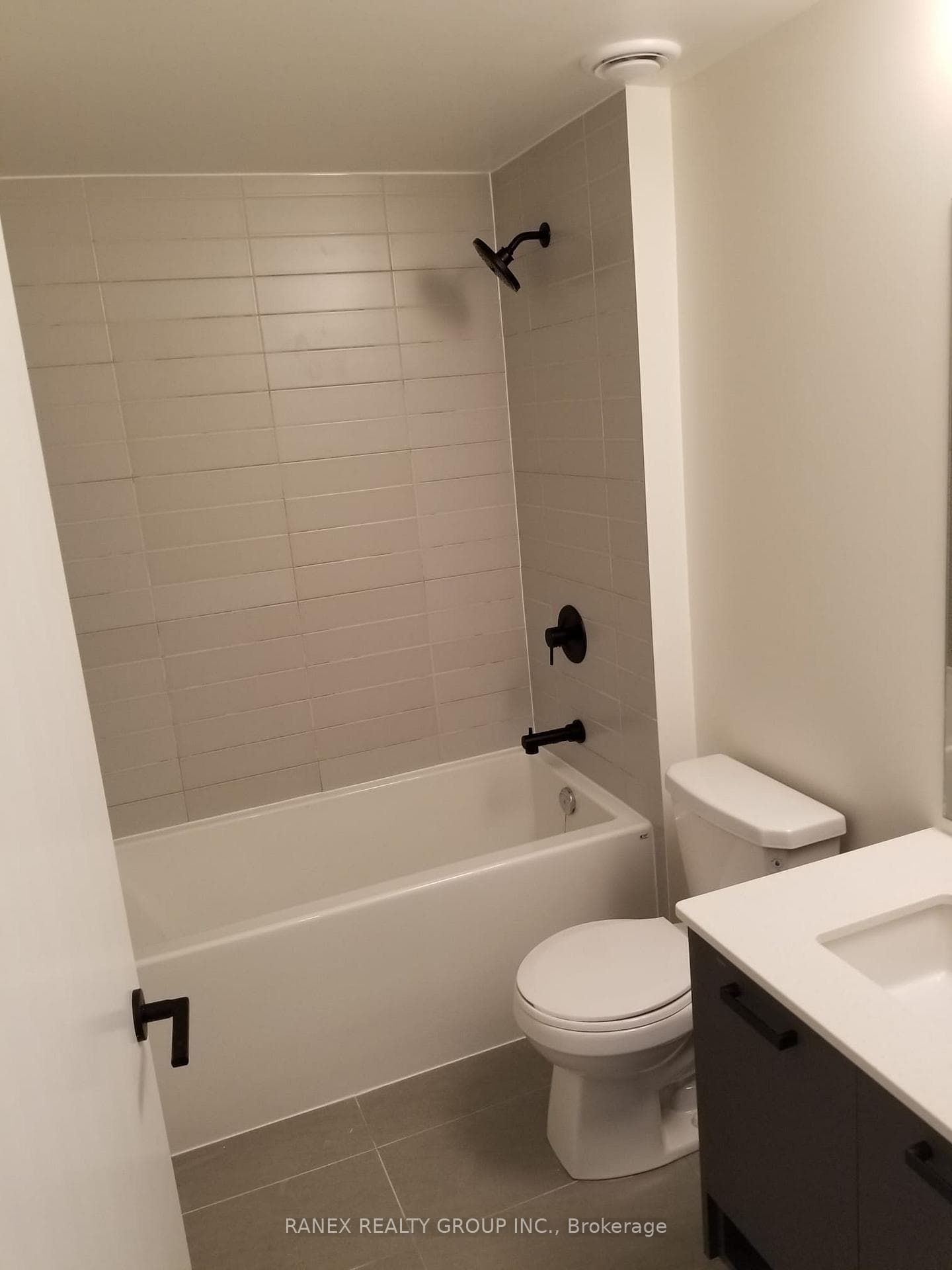 2300 St.Clair Avenue Unit 708 photo 10