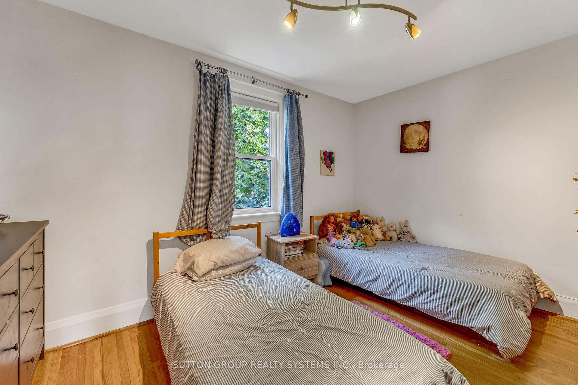 197 Arlington Avenue photo 29