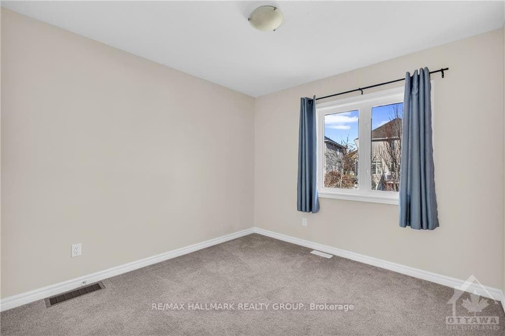 110 SPIRITWOOD Drive photo 20