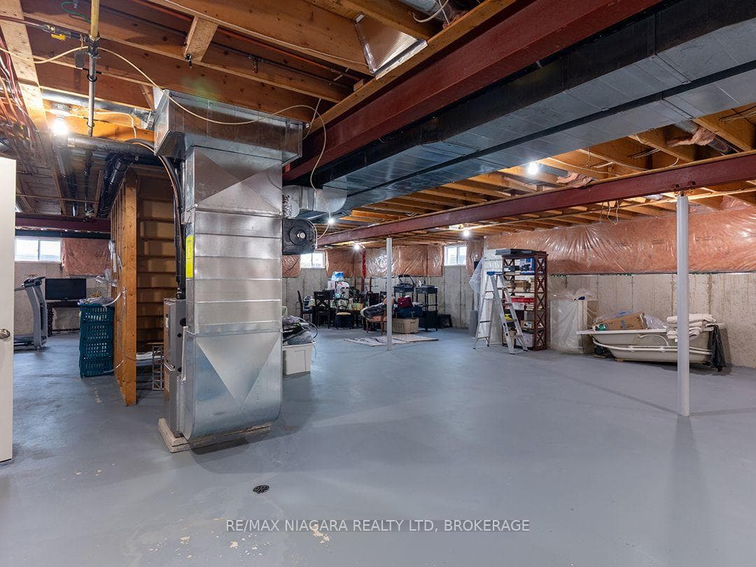 11004 Lakeshore Road photo 36