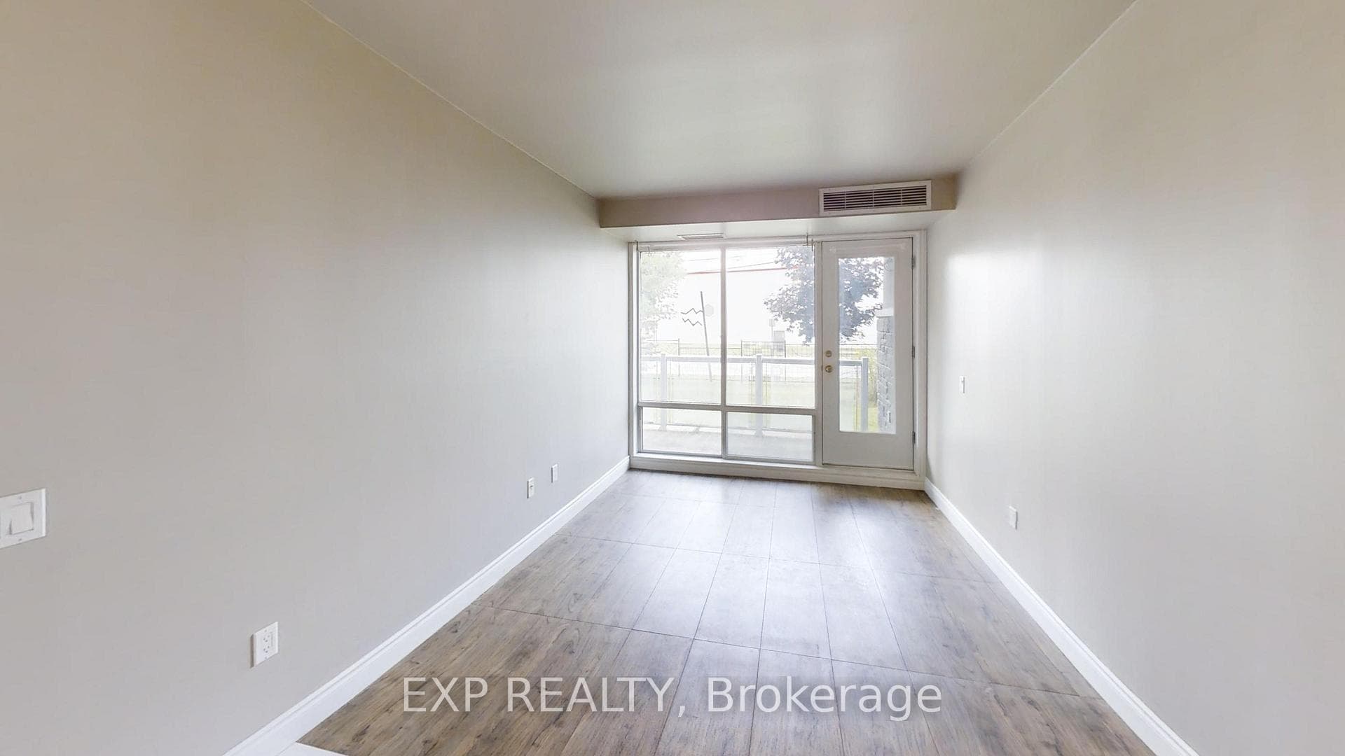 95 Barrie Road Unit 308 photo 5
