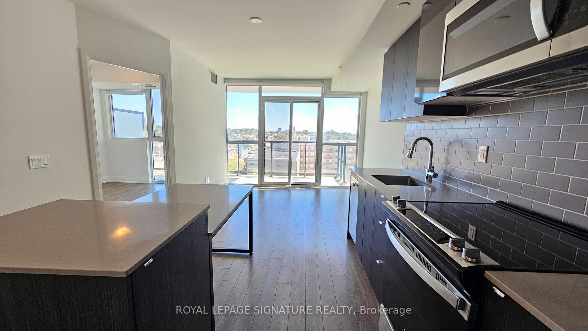 1461 Lawrence Avenue Unit 1008 photo 14