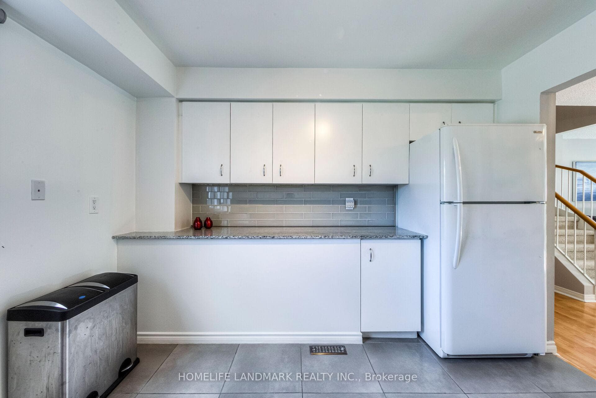 546 Jack Giles Circle photo 16