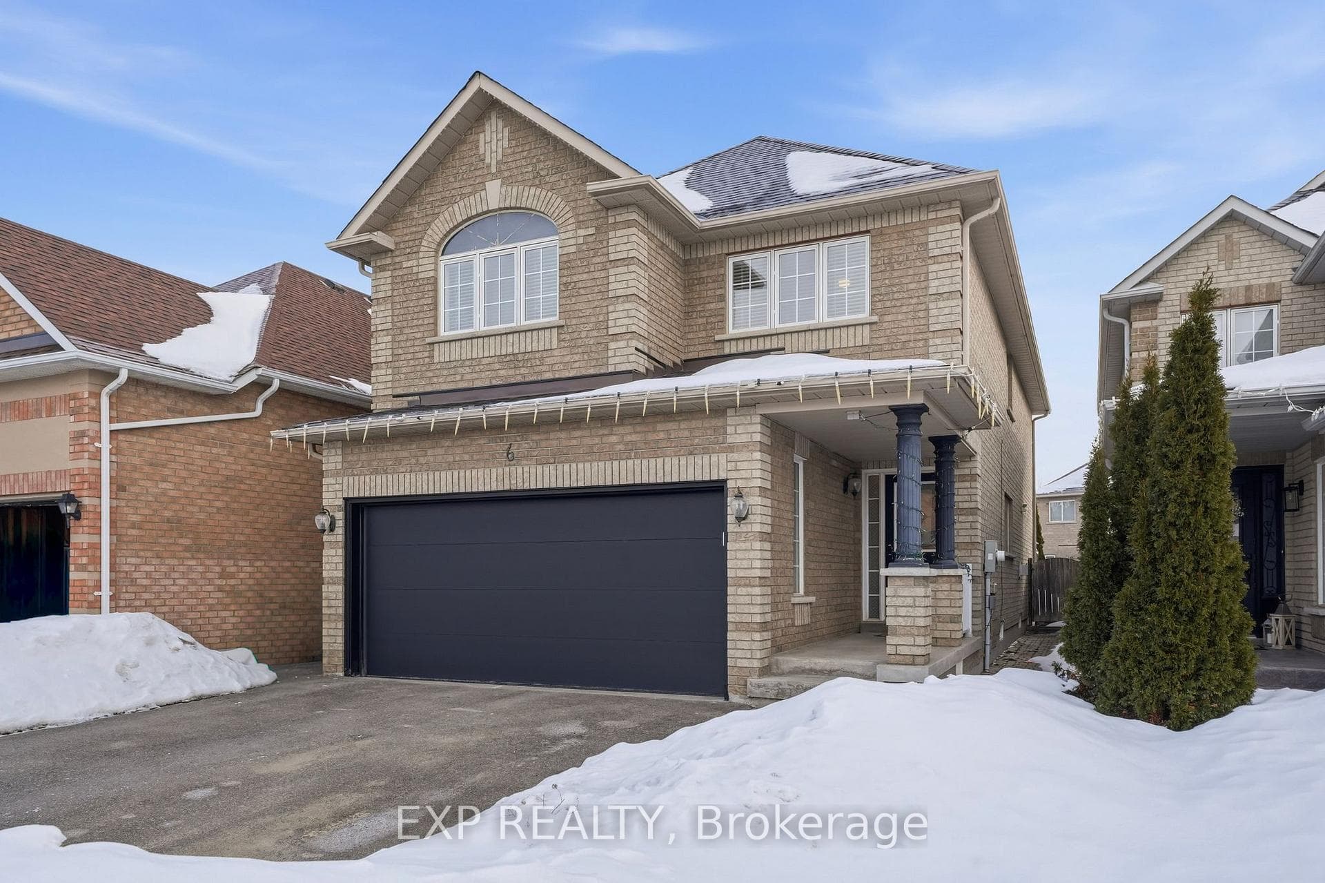 6 Flintwood Avenue photo 1