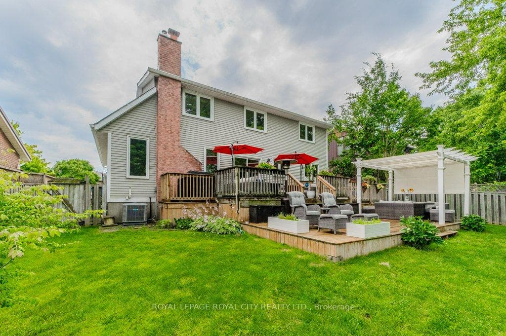 21 Thornhill Drive photo 36
