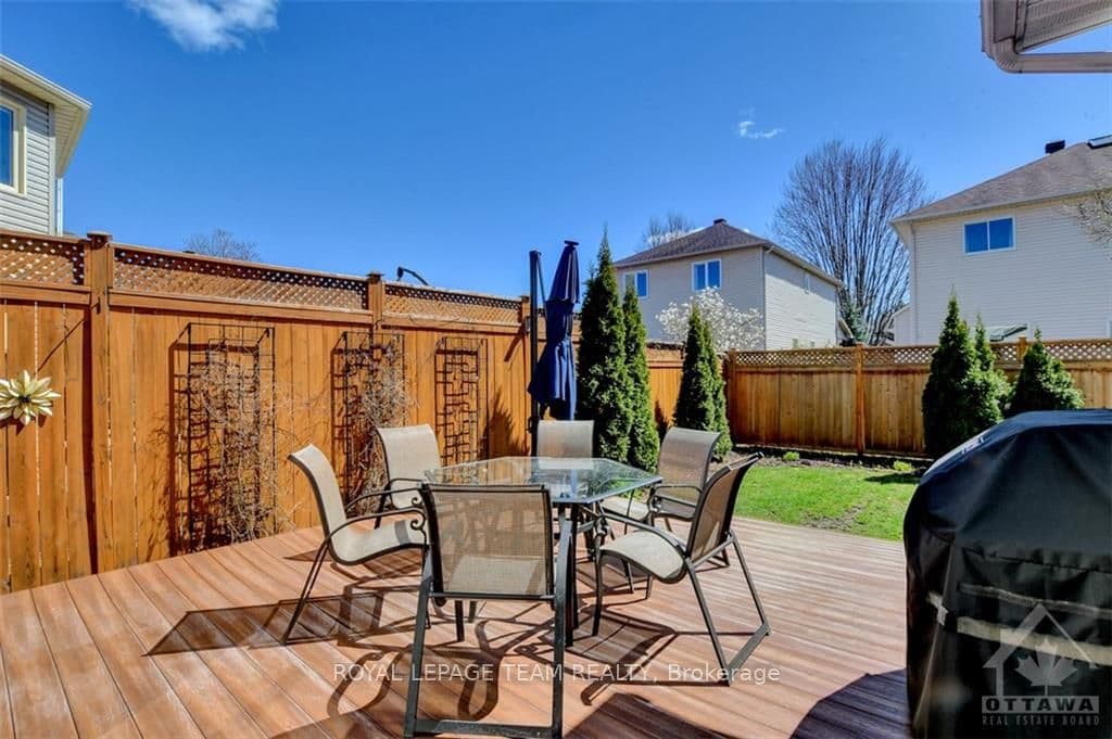 6165 RAVINE Way photo 28