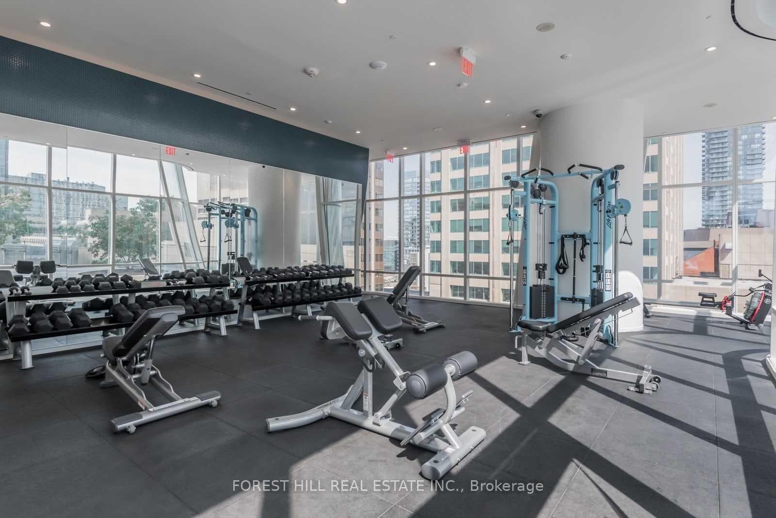 1 Bloor Street Unit 6301 photo 29