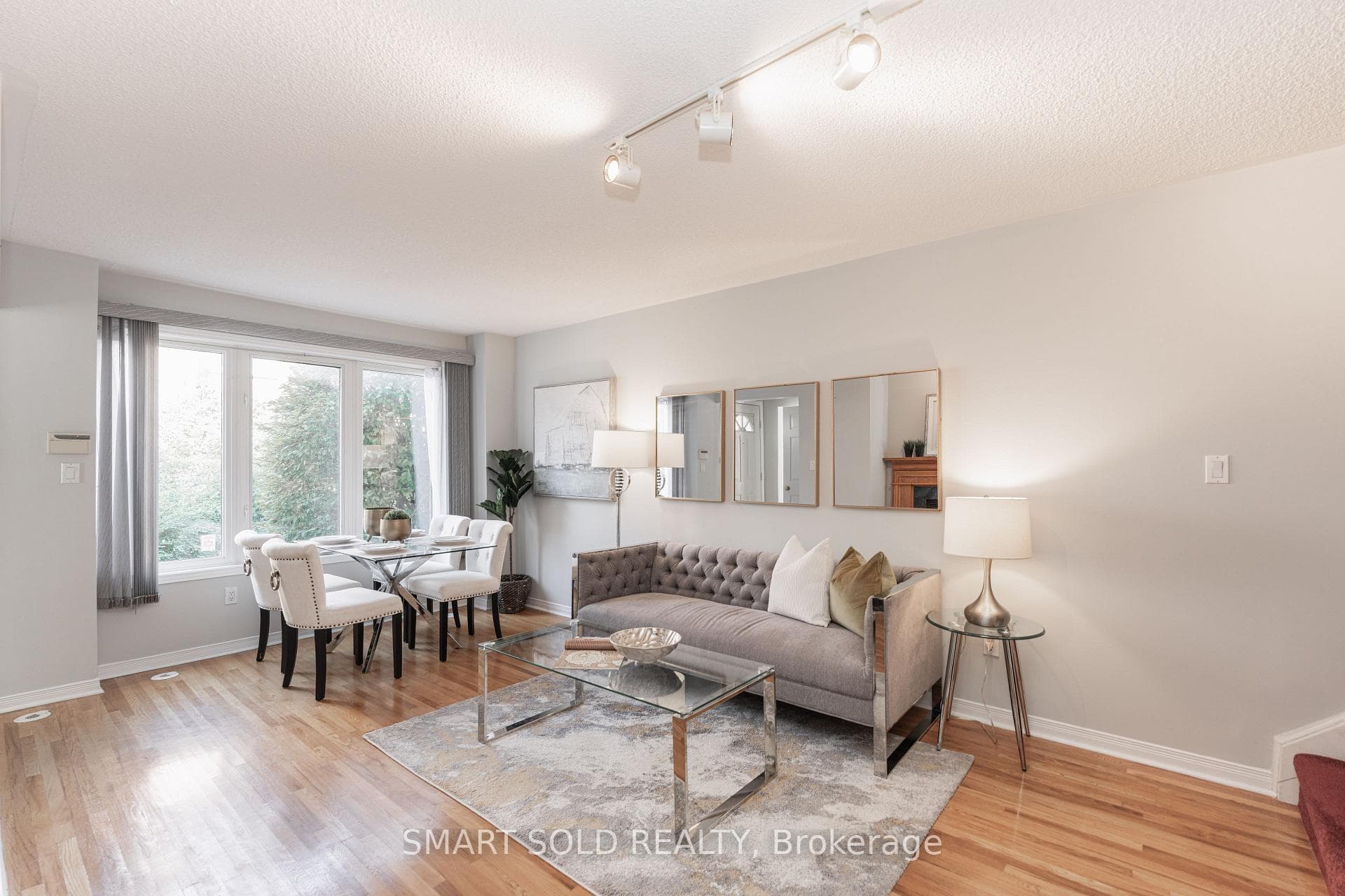 29 Rosebank Drive Unit 1009 photo 8