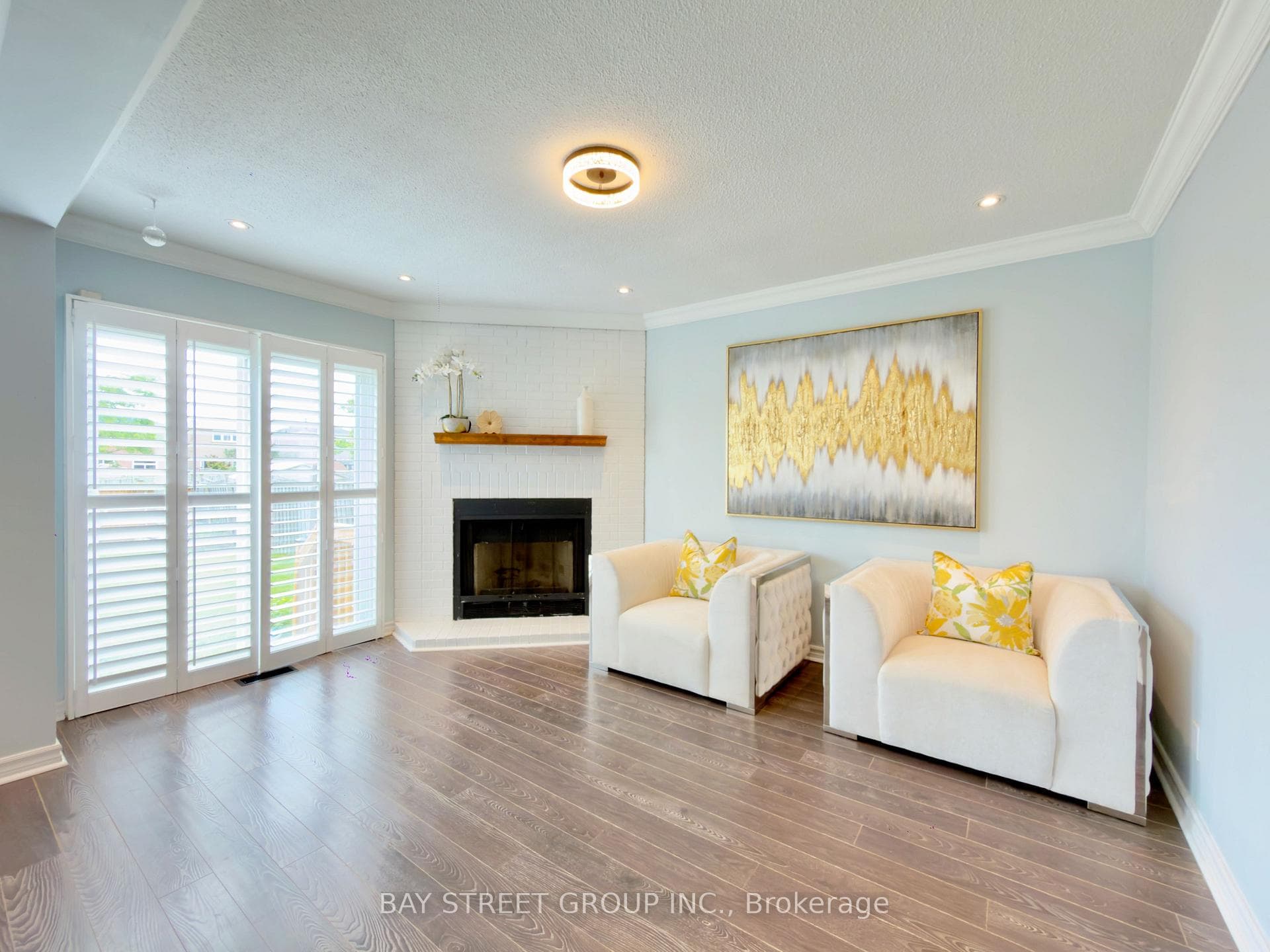 39 Ketchum Crescent photo 14