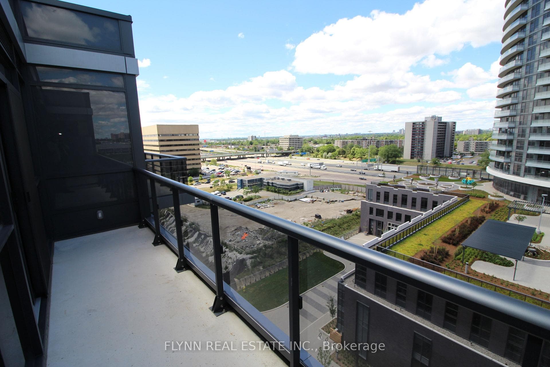 26 Gibbs Road Unit 1021 photo 24