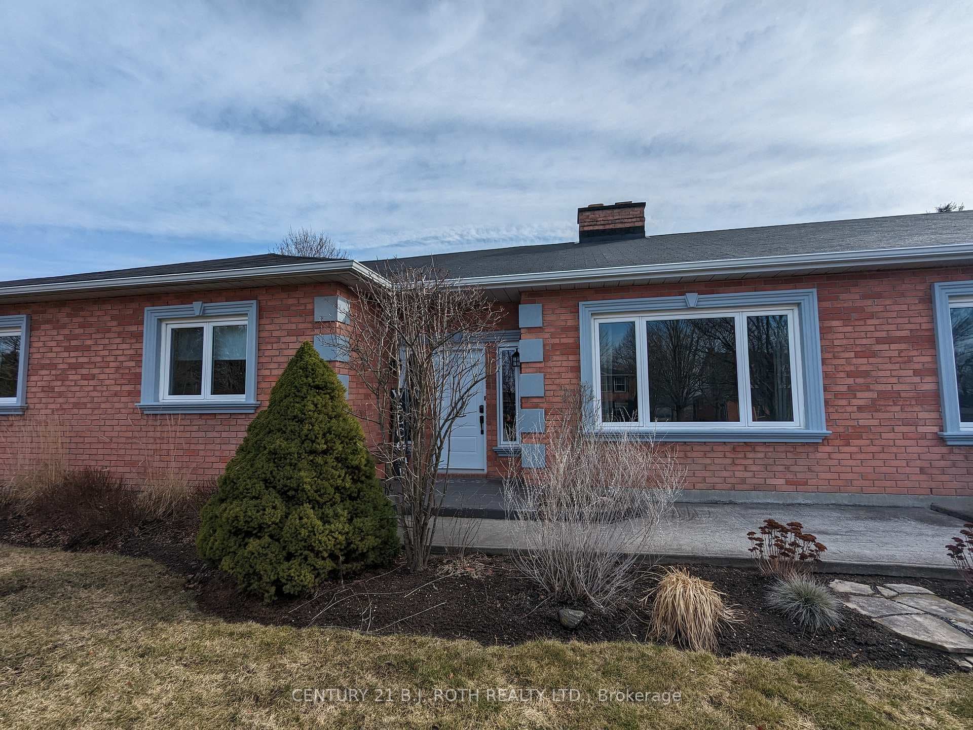 939 Sloan Circle Drive photo 9