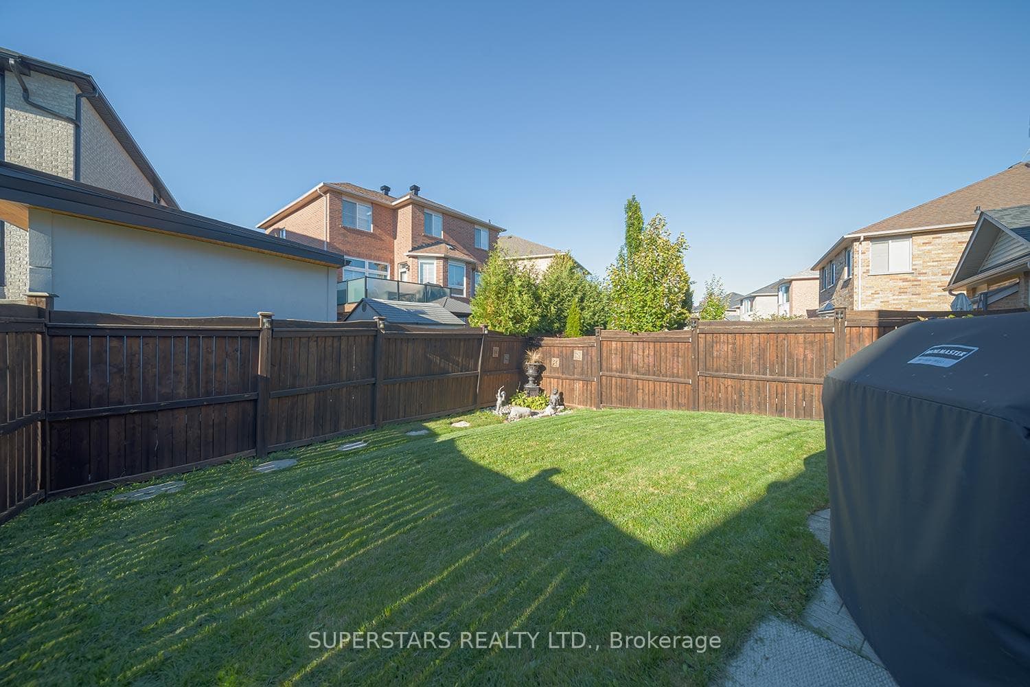 166 Worthington Avenue photo 39