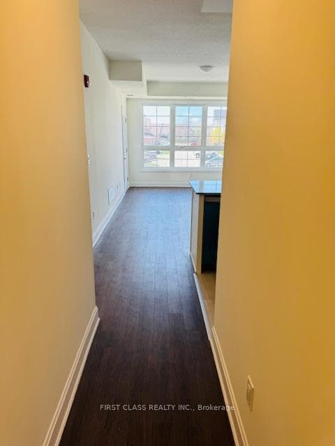 50 Lakebreeze Drive Unit 206 photo 6