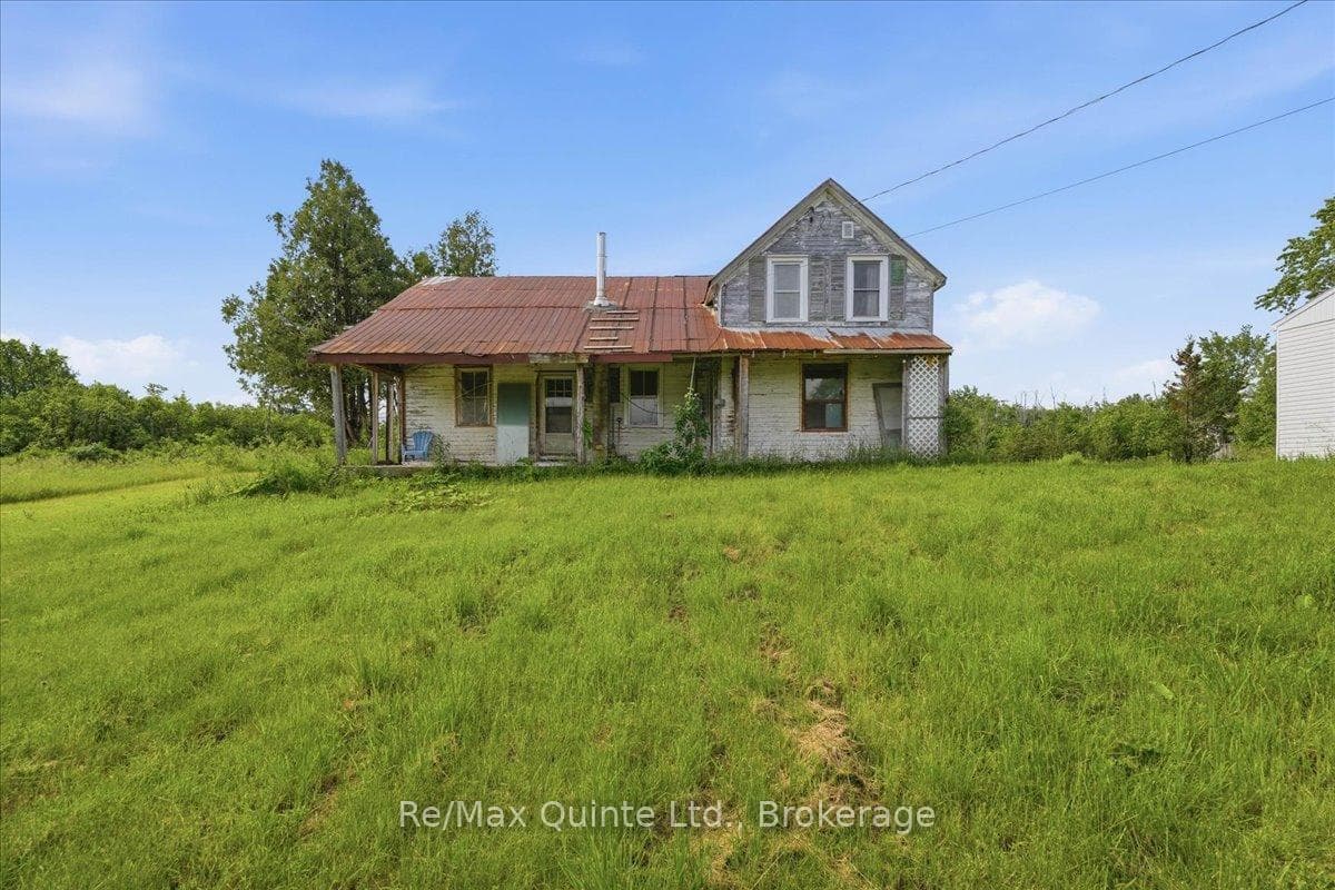 812 Enright Road photo 2
