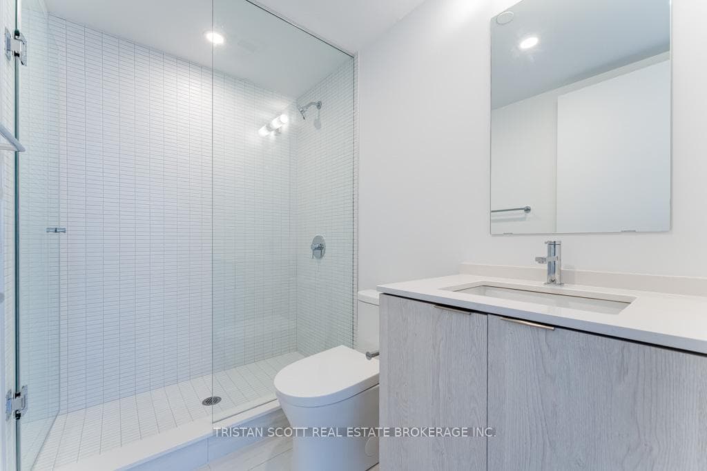 ENSUITE BATH
