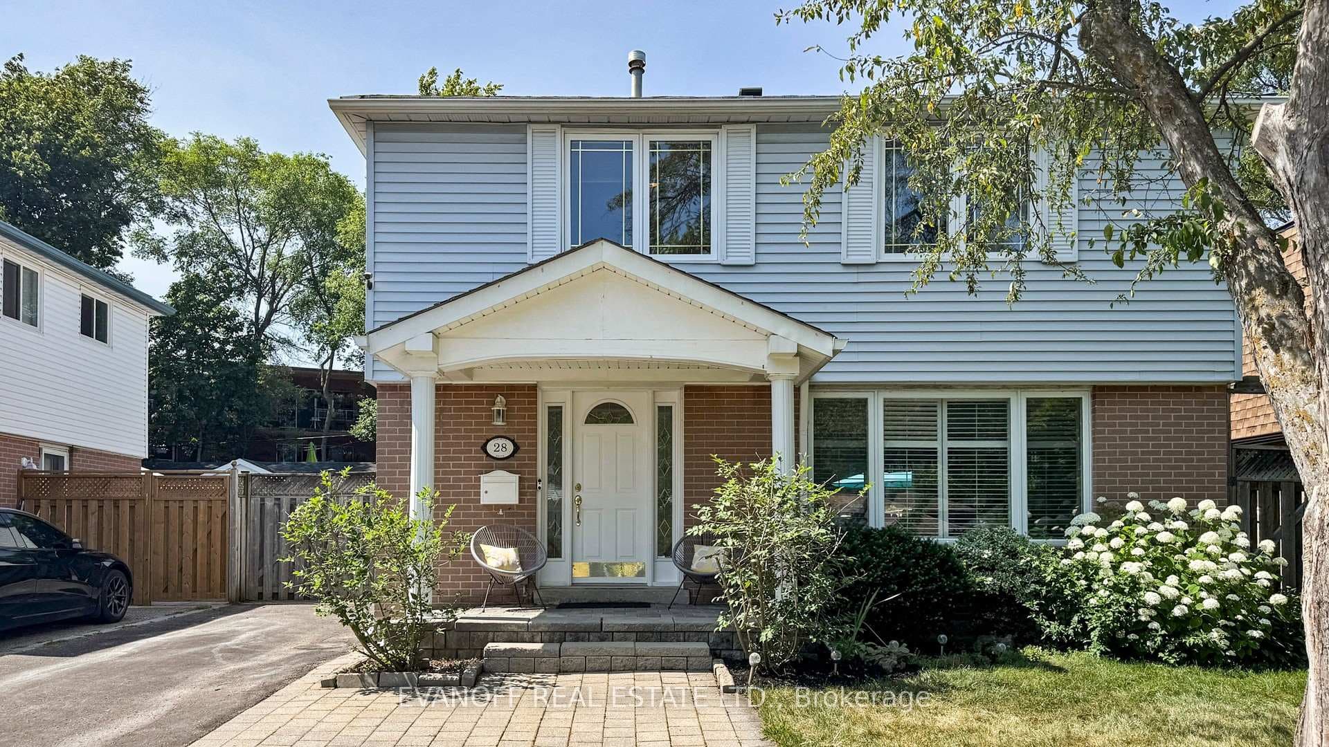 28 Earswick Drive photo 2
