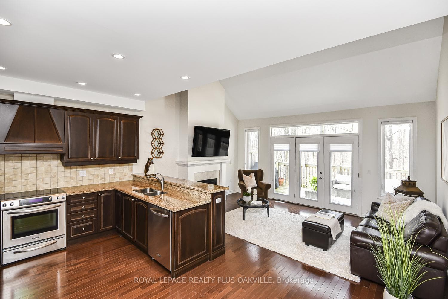 2120 Itabashi Way Unit 243 photo 22