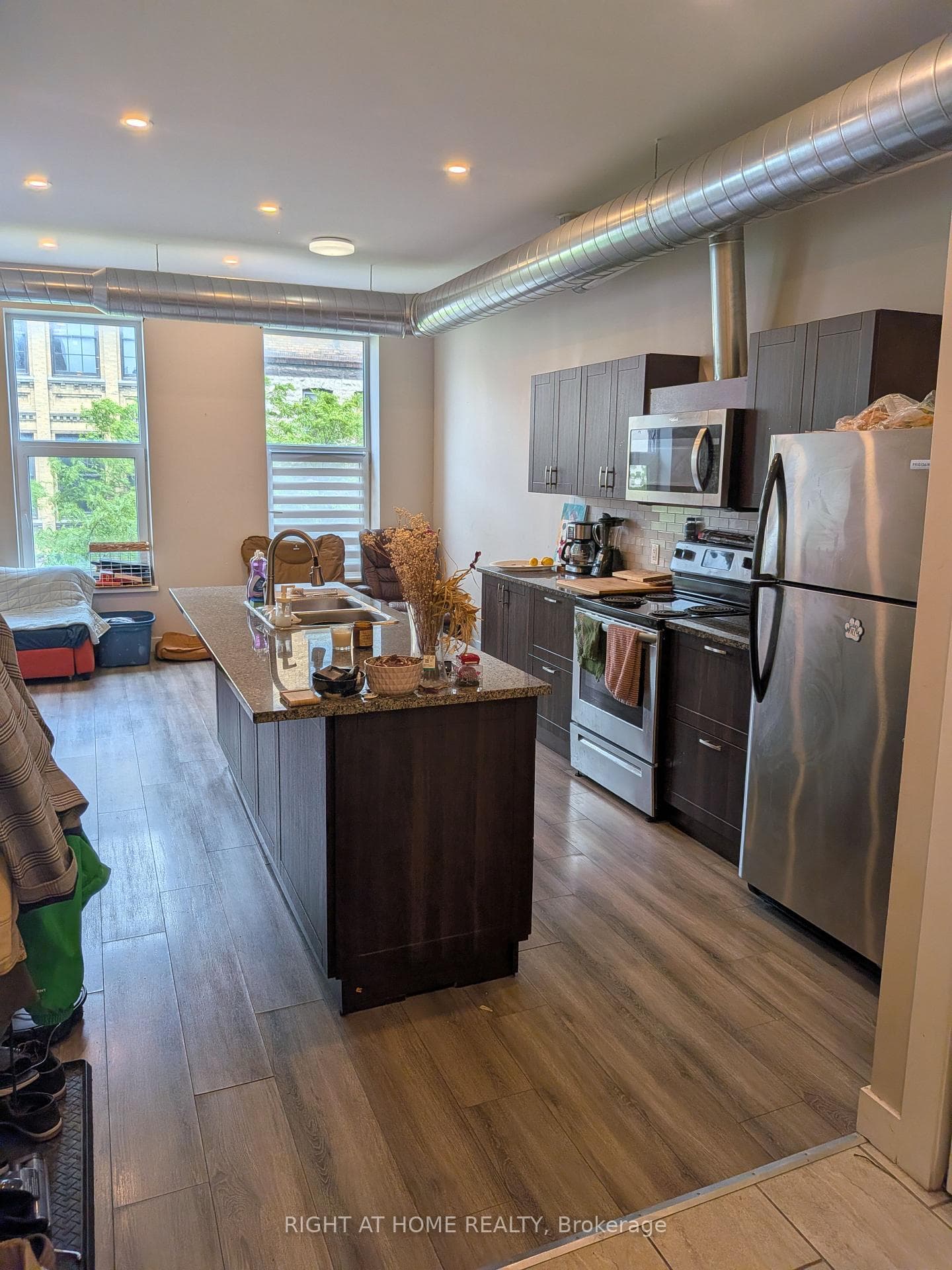 53.5 king Street Unit 4 photo 1