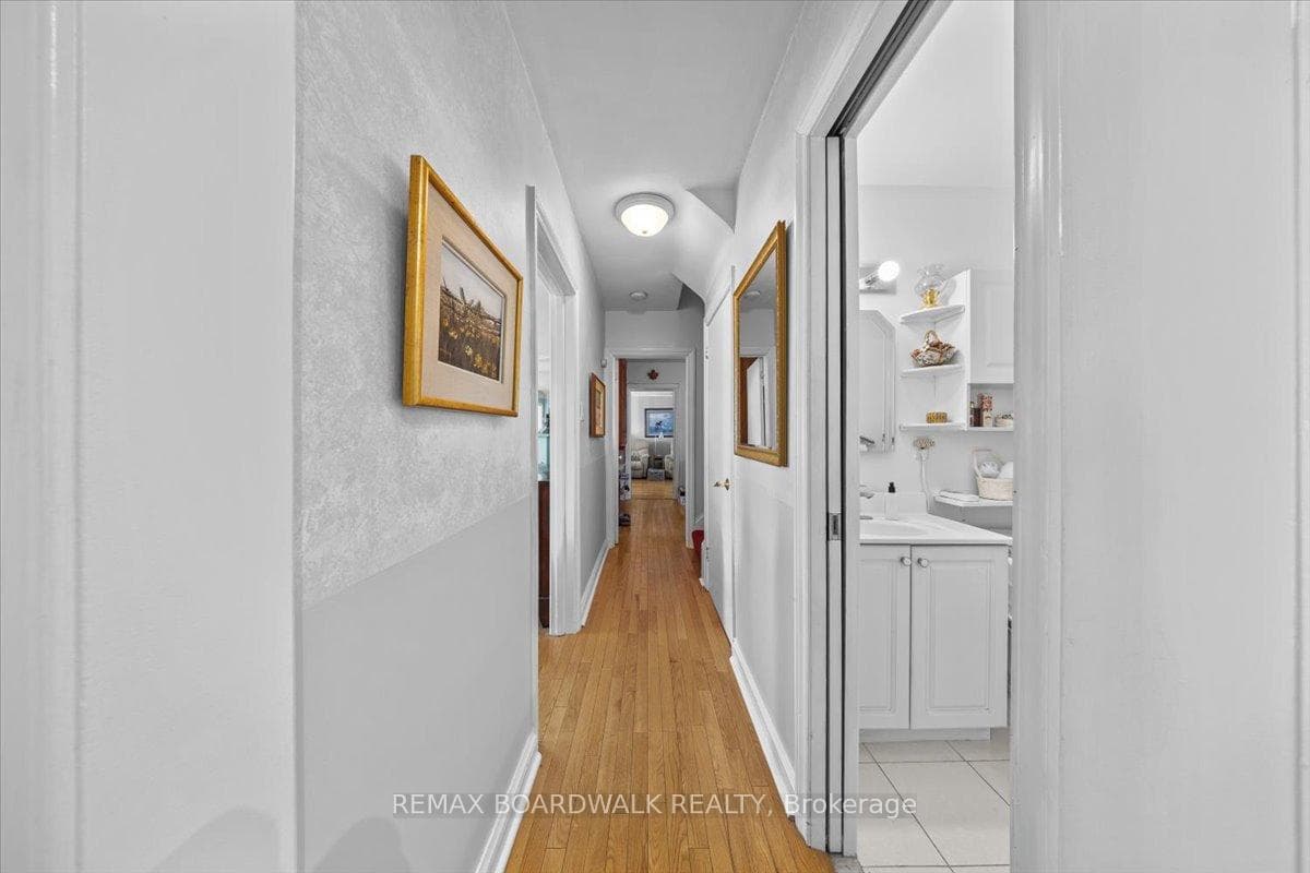 961 Kingsmere Avenue photo 19