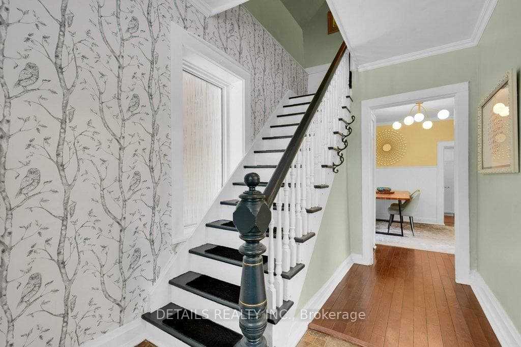205 Lewis Street photo 5