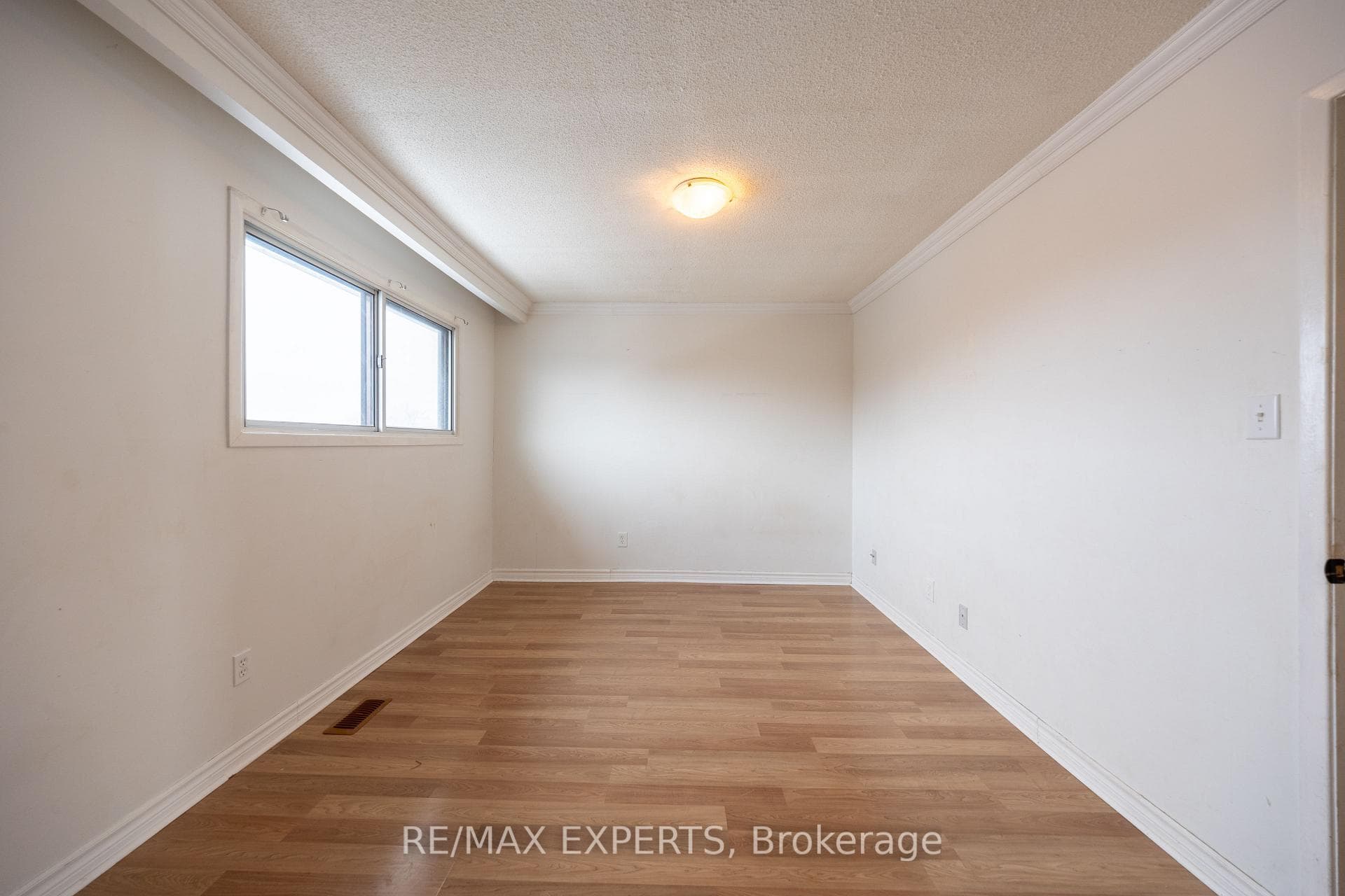 19 Dawson Crescent photo 22