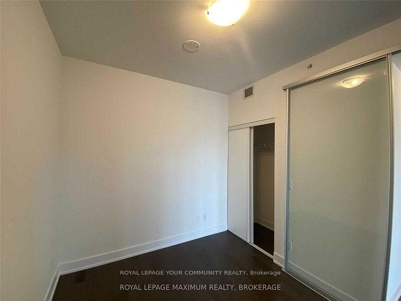 181 Bedford Road Unit 803 photo 9