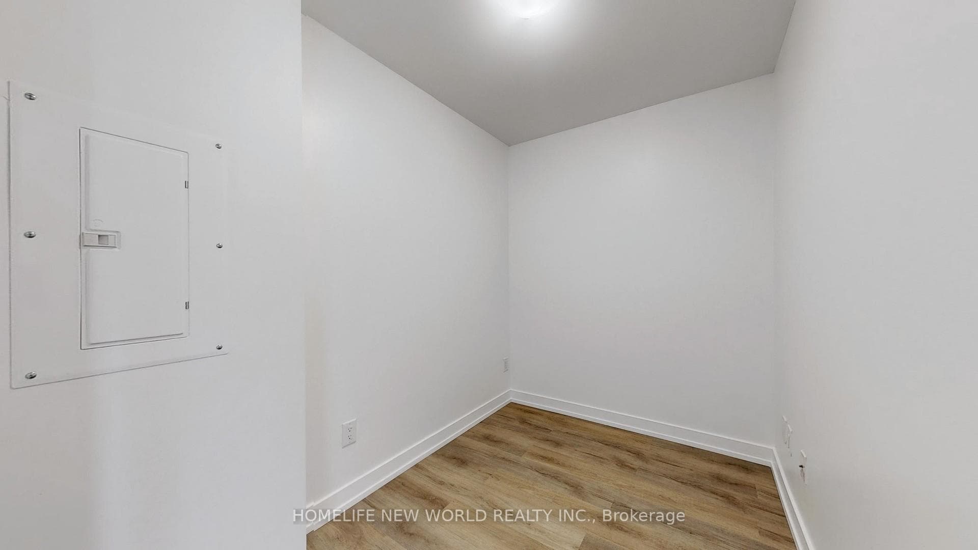 488 University Avenue Unit 5211 photo 13