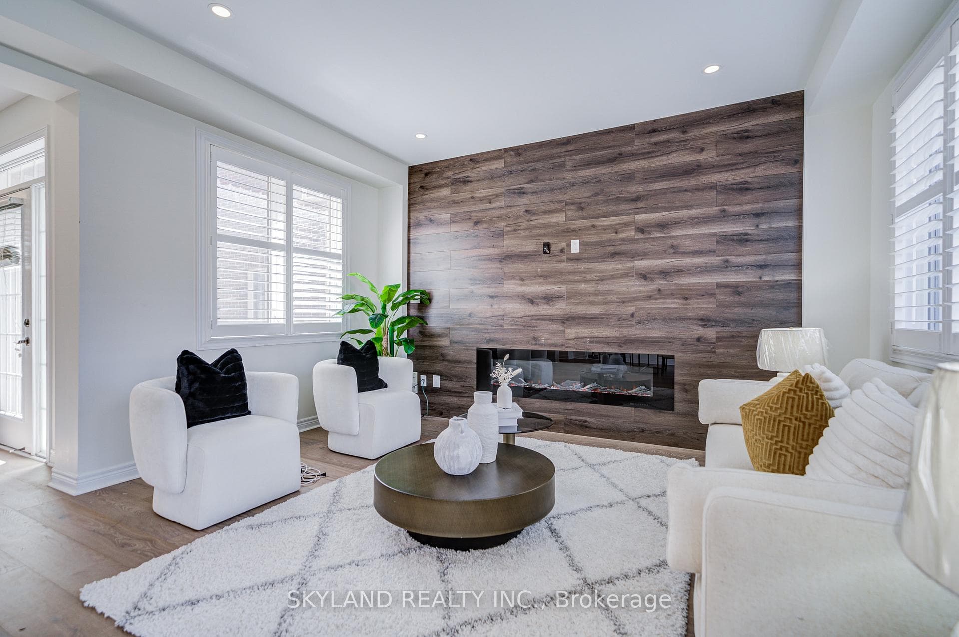 22 James Joyce Drive photo 21