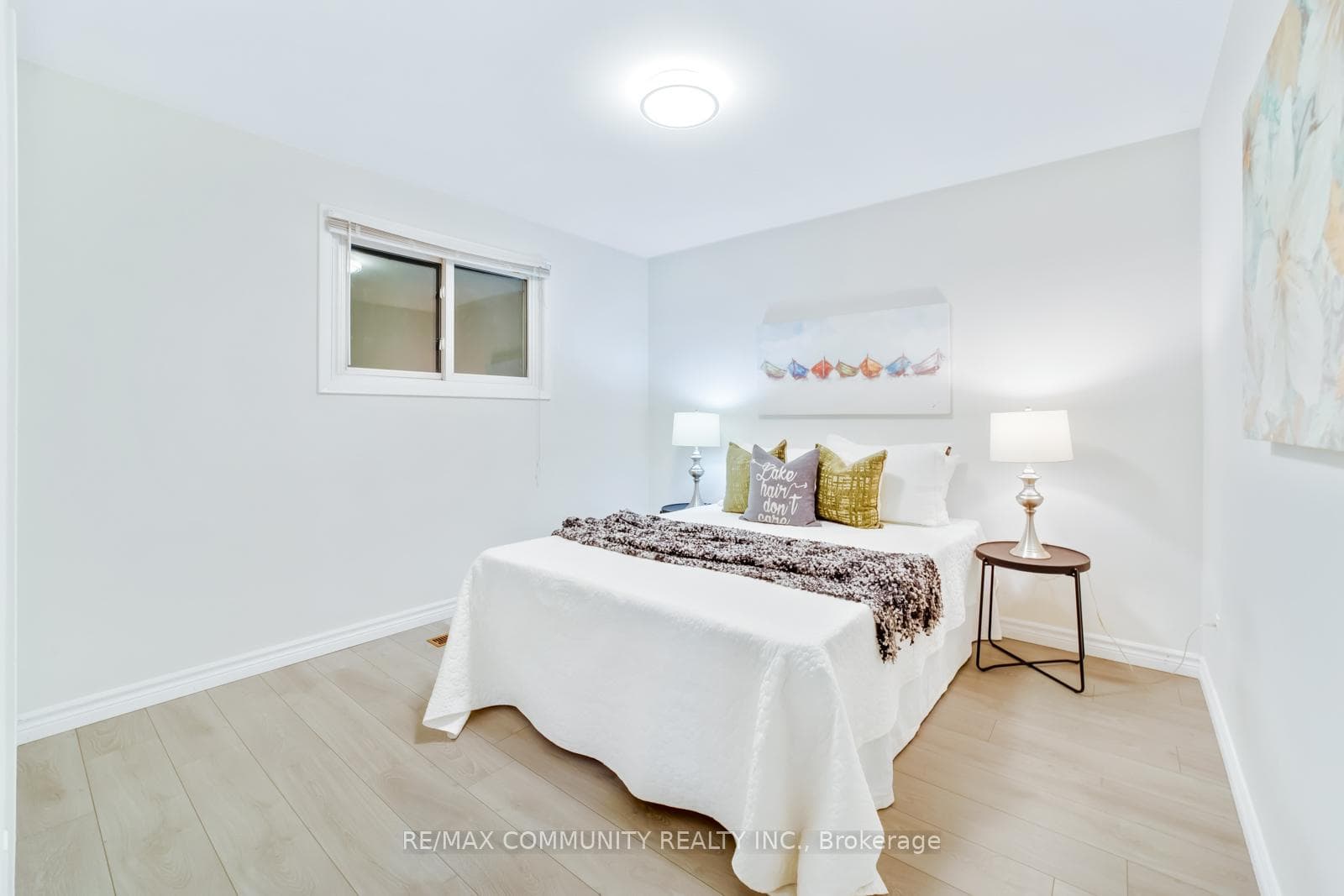 740 Meadowvale Road photo 18
